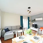 Everysky - Emilii Plater 18-18a * Karpacz