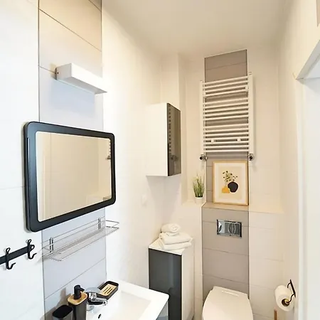 Apartament Everysky Emilii Plater 18 *
