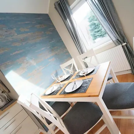 Everysky Emilii Plater 18