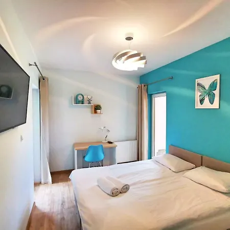 Everysky Emilii Plater 18