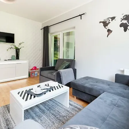 Everysky - Emilii Plater 18-18a