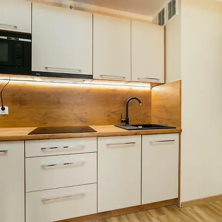 Everysky Emilii Plater 18 * Karpacz