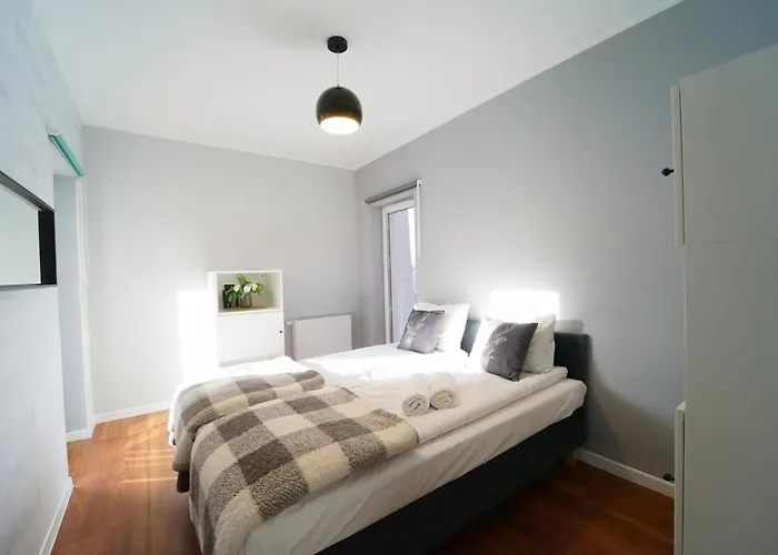 Everysky - Emilii Plater 18-18a *