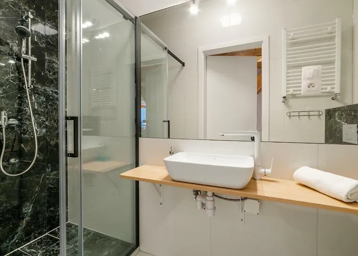 Everysky - Emilii Plater 18-18a 卡尔帕奇