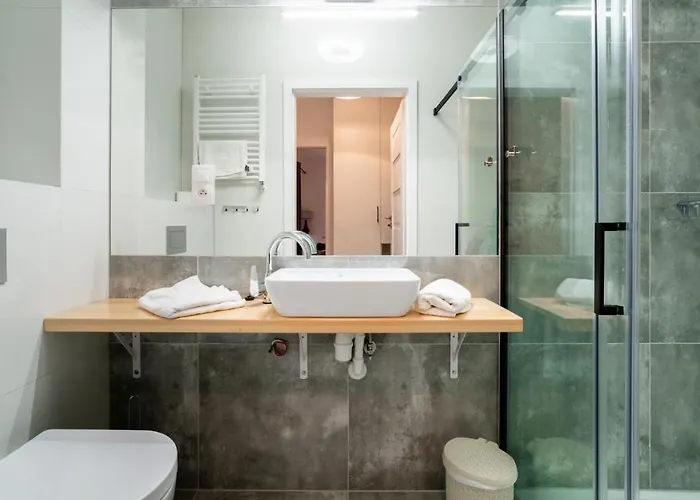 Everysky - Emilii Plater 18-18a